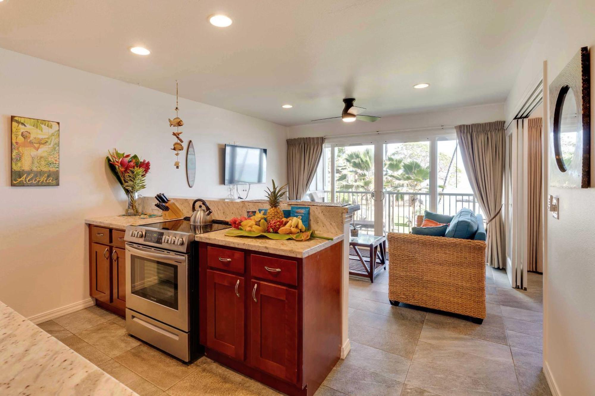 Waipouli Beachfront Condo With Balcony And Ocean Views Kapa'a Eksteriør billede